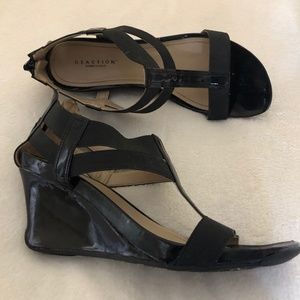 Kenneth Cole Reaction Wedges